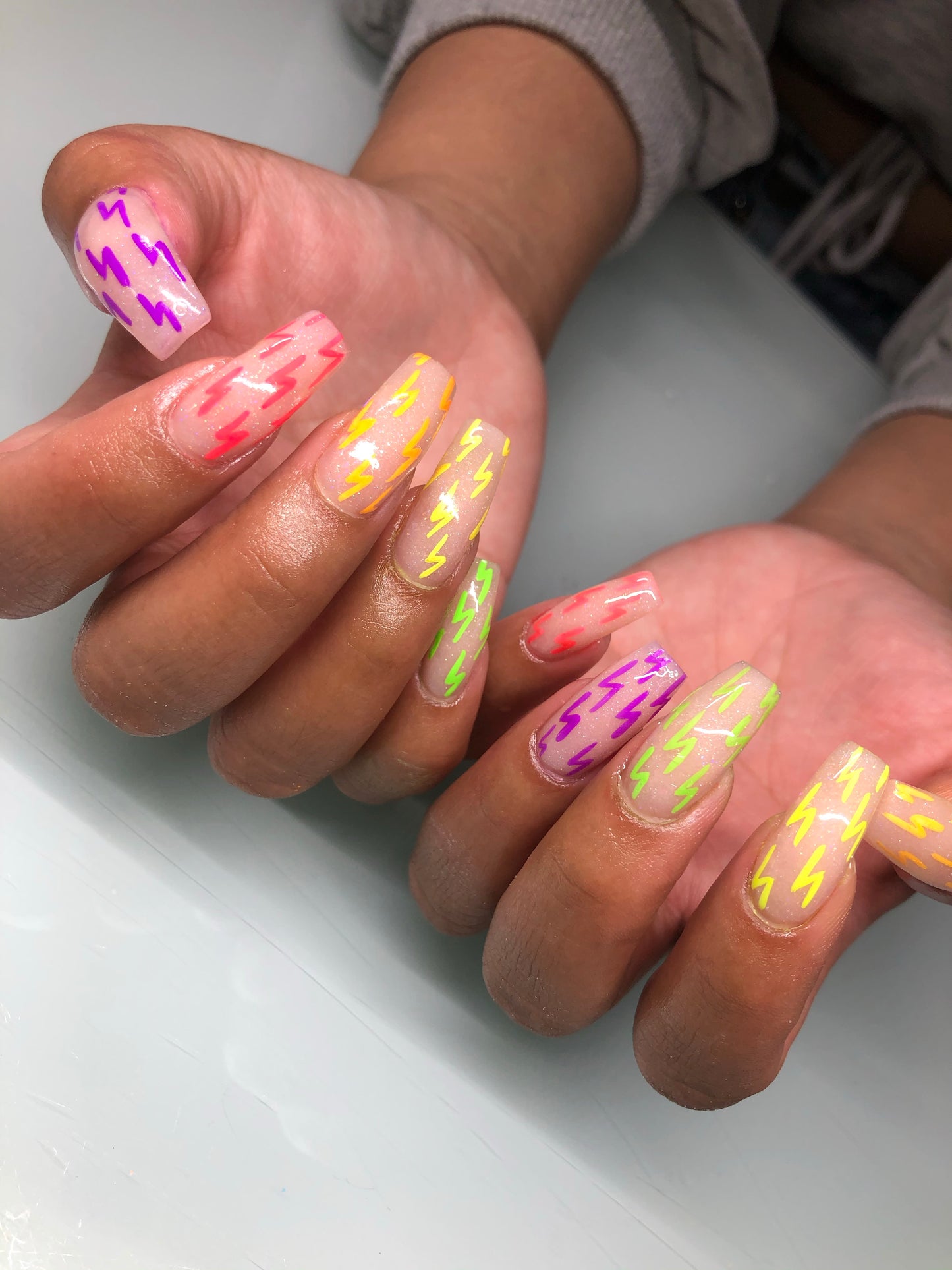 neon pigment nail art