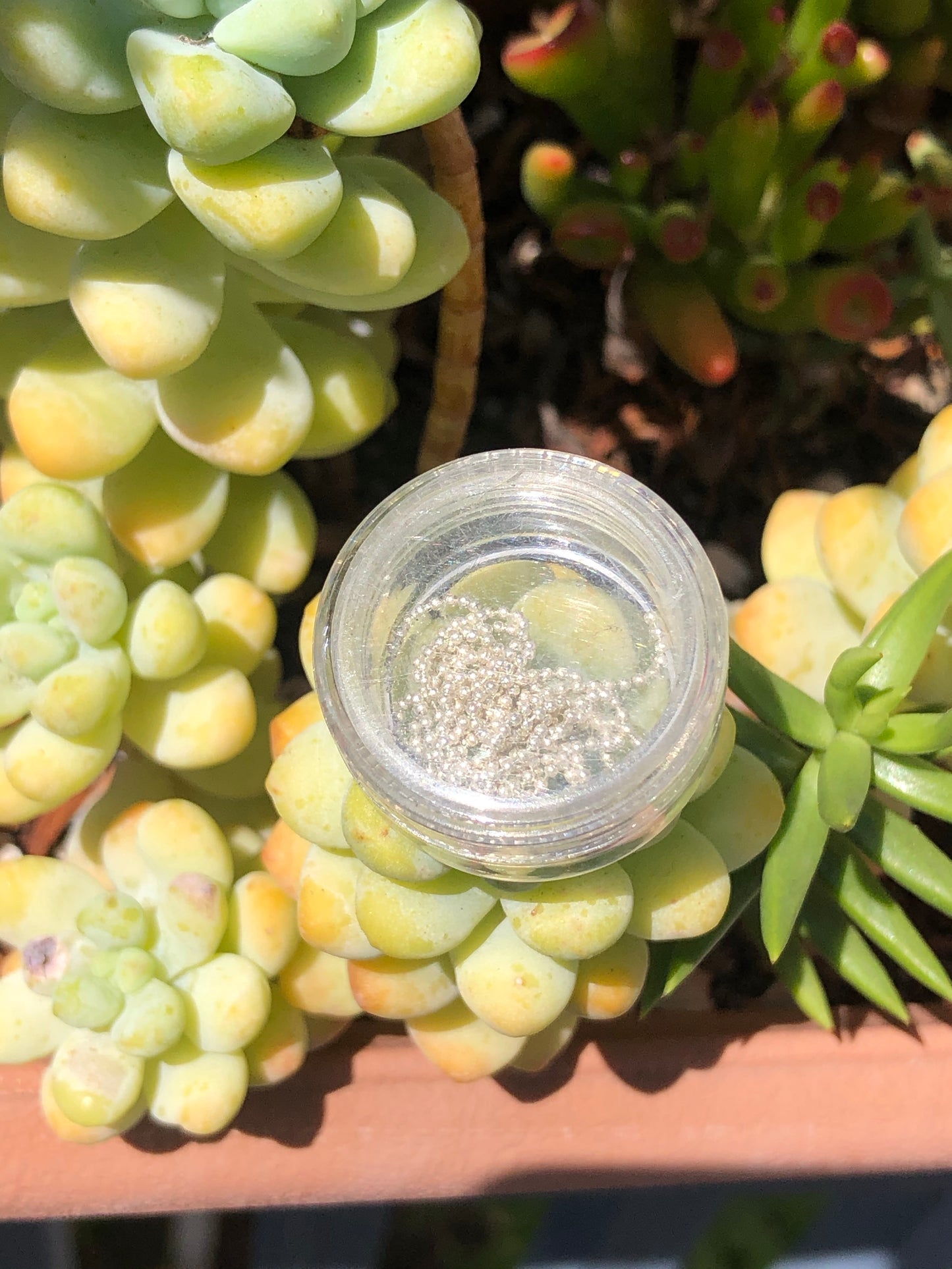 silver caviar chain for nail art