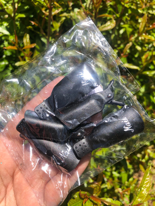 black reusable  removable nail clips